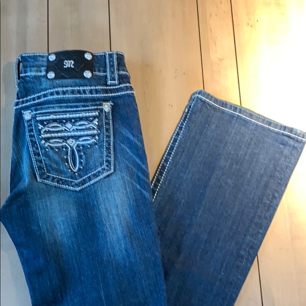 Miss Me size 29 boot cut - almost new!